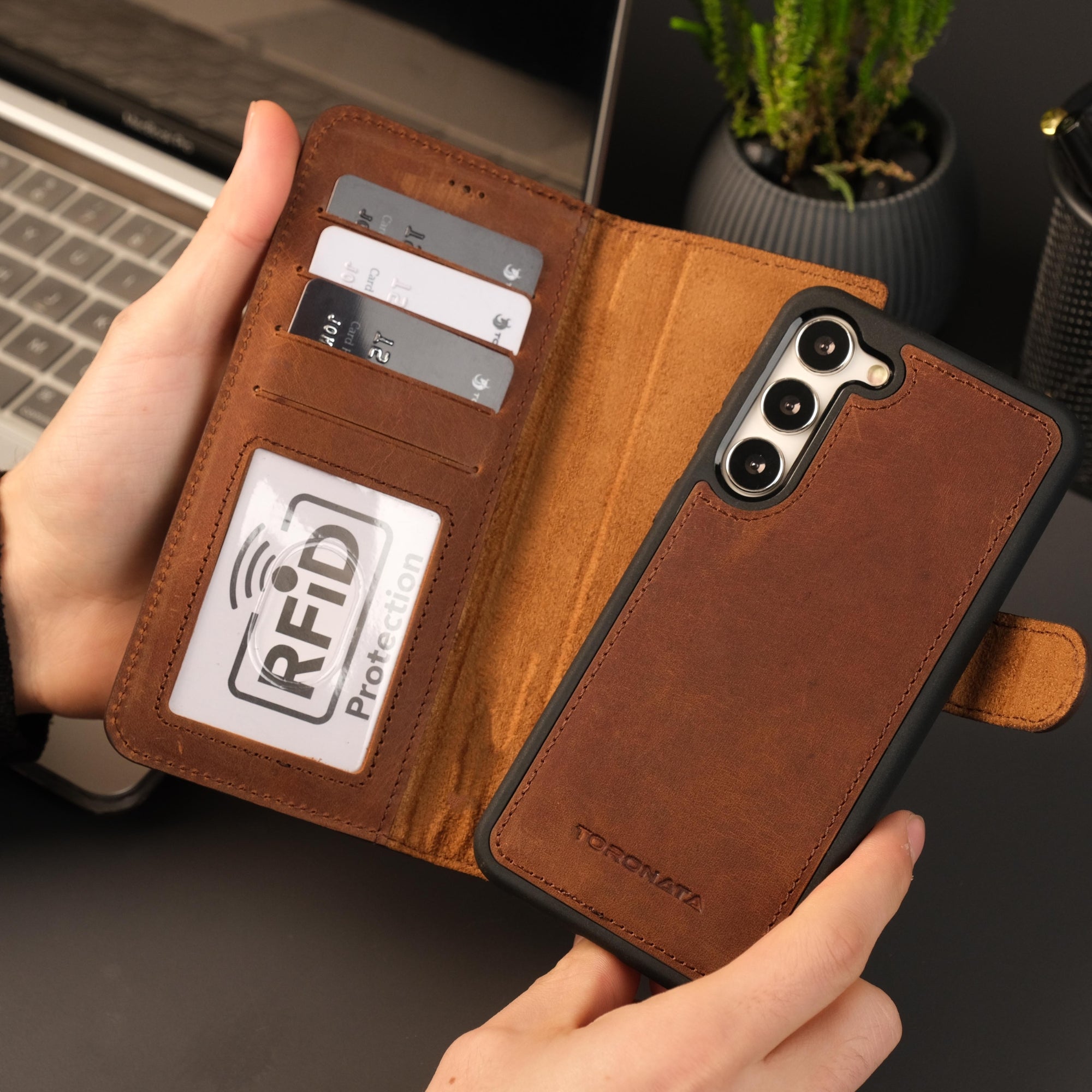 Leather Samsung Galaxy S25 Wallet Case | Buffalo